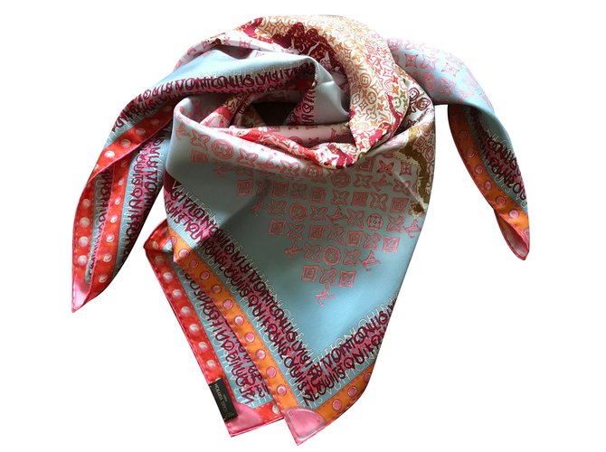 Foulard Louis Vuitton Soie Multicolore Orange Gris  ref.45947