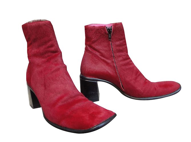 Botines Free Lance de piel de potro roja 36