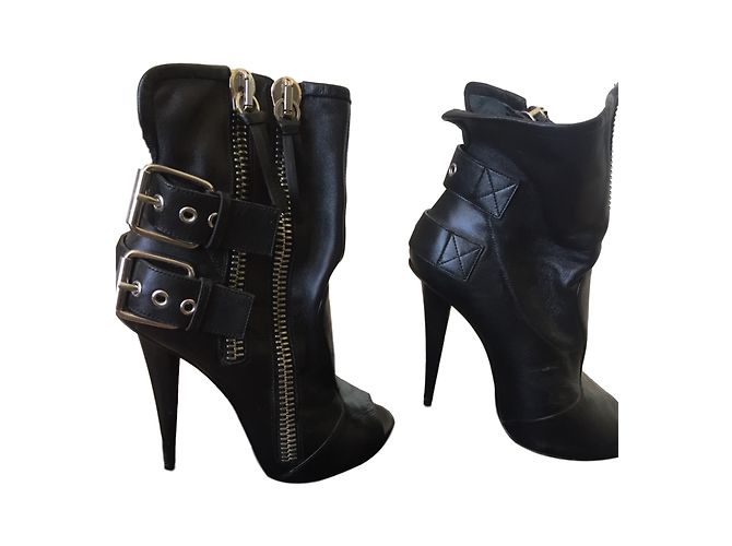 Botines Giuseppe Zanotti de cuero negro 39