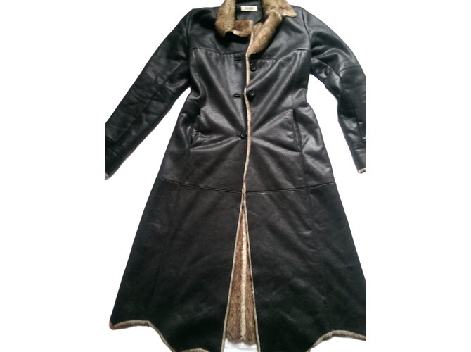 Balmain Coats, Outerwear Black Polyester Polyethilene  ref.46169