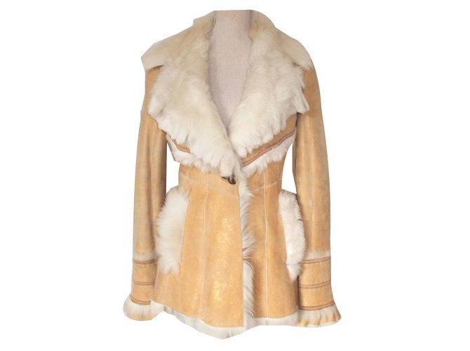 Roberto Cavalli Sheepskin coat Beige Golden Cream Fur  ref.46722