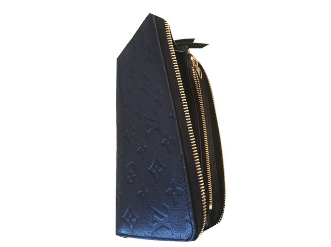 Louis Vuitton Zippy empreinte Azul marino Cuero  ref.46757