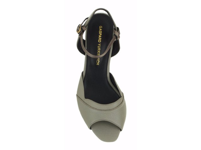 Gaspard Yurkievich Sandals Taupe Leather  ref.46982
