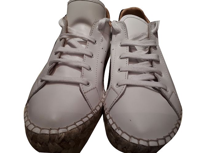 Autre Marque Baskets en cuir blanc semelle corde