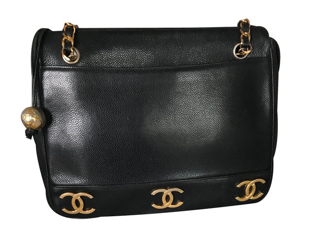 Chanel Handbags Black Leather  ref.47857