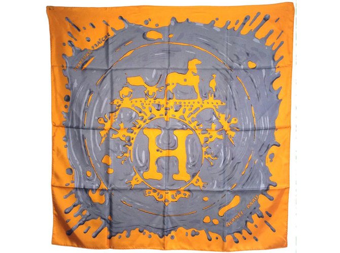 Hermès Seiden Schals Orange  ref.47871
