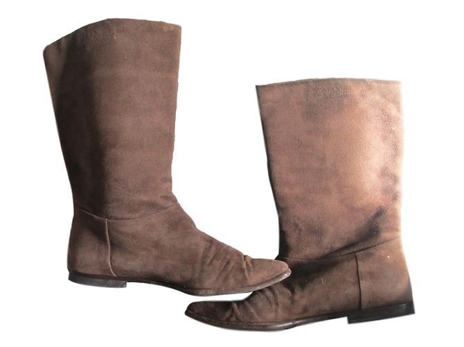 Botas Chanel de gamuza marrón Castaño 