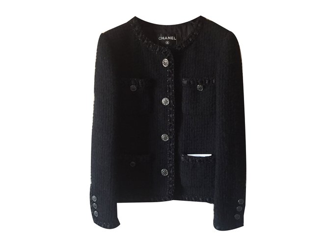 Chanel little black jacket Laine Noir  ref.48038