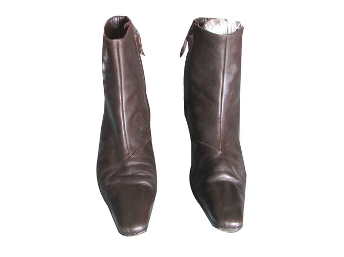 Hermès Ankle Boots Dark brown Leather  ref.48055