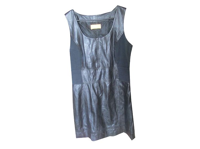 Biba Kleid aus schwarzem Lammleder