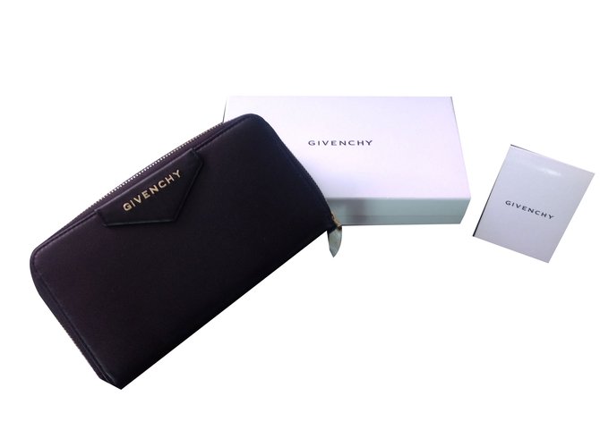 Porte feuille Givenchy Cuir Noir  ref.48564