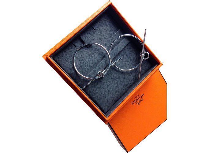 Hermès Loop Earrings Silvery Silver  ref.48661