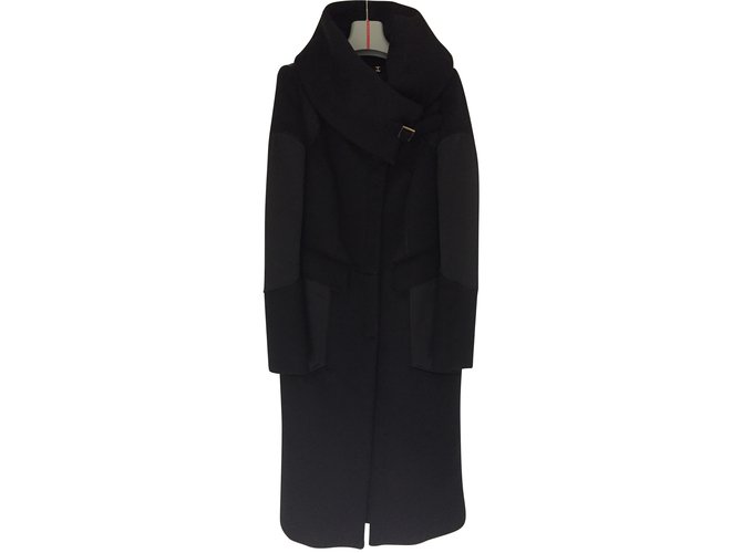 Gucci Coats, Outerwear Black Wool  ref.48684