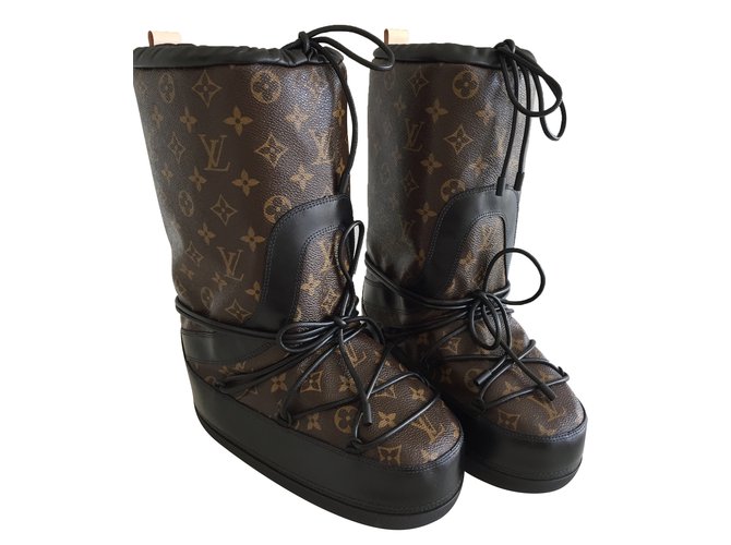 Louis Vuitton Snow day boots Brown Fur  ref.48775