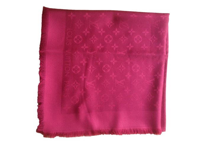 Louis Vuitton Classical Monogram Scarf Red Silk  ref.49293