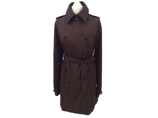 Burberry Trench coats Brown Polyamide  ref.49337