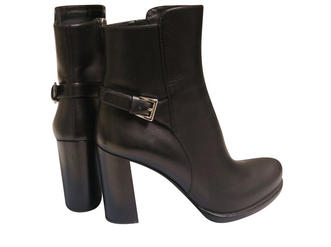 Prada Ankle Boots Black Leather  ref.49534