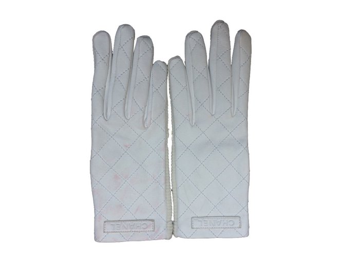 Chanel Handschuhe Weiß Leder  ref.49896