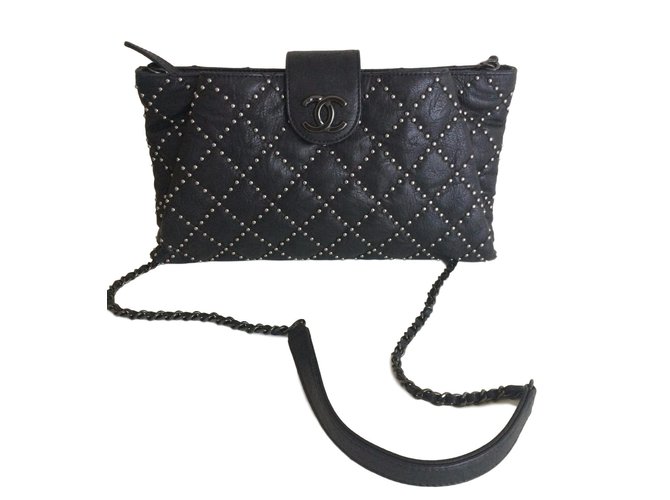 Chanel Handbags Black Leather  ref.50055
