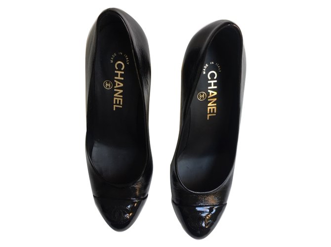 Chanel Heels Black Leather  ref.50234