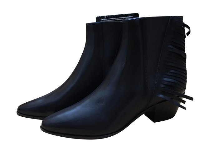 Saint Laurent Ankle boots Black Leather  ref.50393