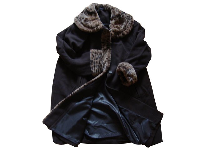 Autre Marque Coats (no brand) Dark brown Wool  ref.50403