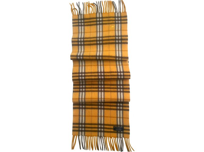 Burberry Scarves Multiple colors Wool  ref.50404