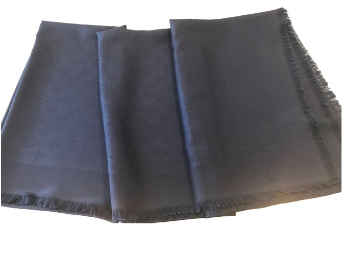 Louis Vuitton Silk scarves Navy blue  ref.50618