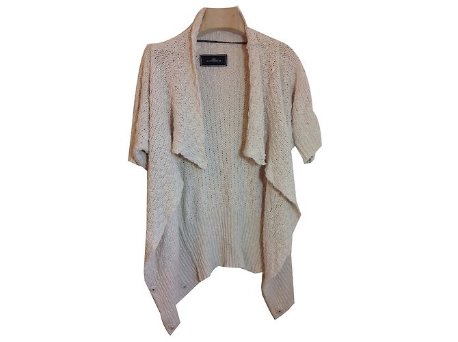 By Malene Birger Nuela