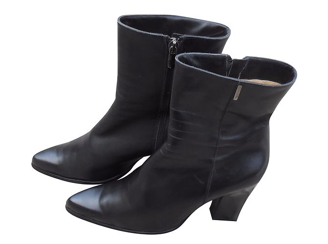 Nando Muzi Ankle Boots Black