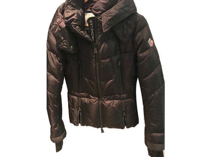 Moncler chaqueta de esquí de tamaño 1 Negro Poliéster  ref.51064