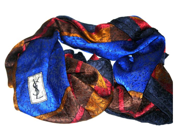 Yves Saint Laurent sciarpe Multicolore Seta  ref.51163