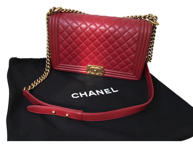 Chanel boy bag Red Leather  ref.51187