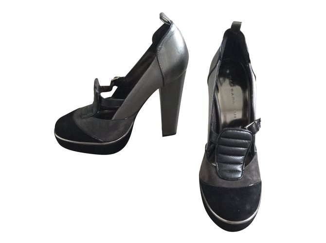 Barbara Bui Heels Black Grey Patent leather Deerskin  ref.51375