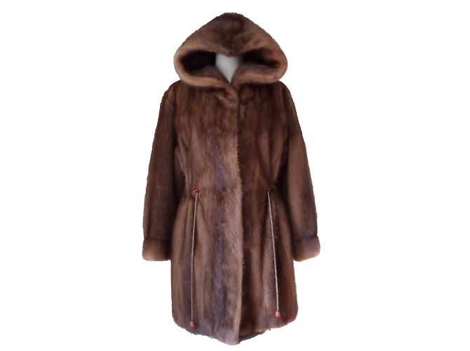 inconnue Coats, Outerwear