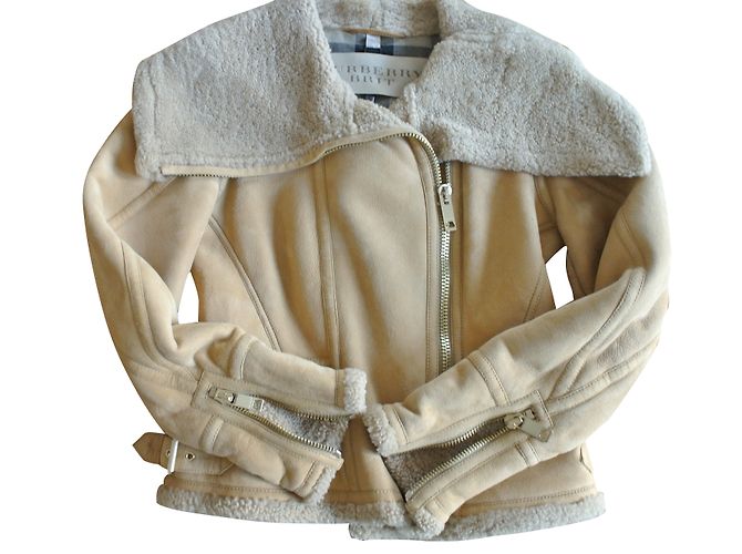 Burberry Brit Lammfelljacke beige