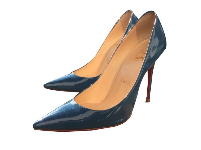 Christian Louboutin Heels Blue Patent leather  ref.51827