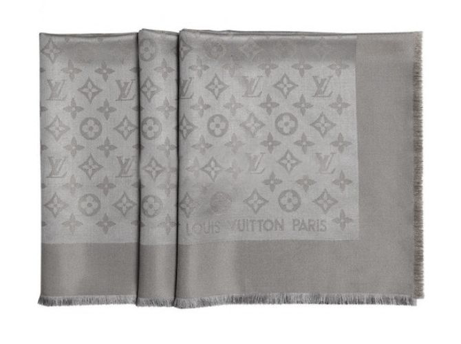 Louis Vuitton Sciarpa classica Monogram Beige Seta