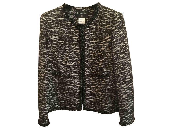 Chanel Jackets Black Wool  ref.52315