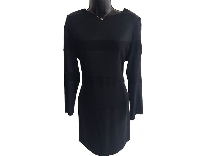 Sandro Kleid schwarz aus Krepp mit Satinbändern