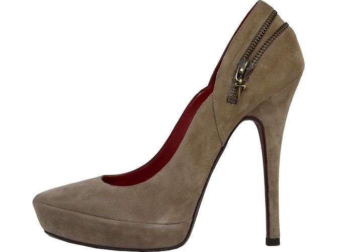 Cesare Paciotti Pumps Beige aus Hirschleder Größe 38