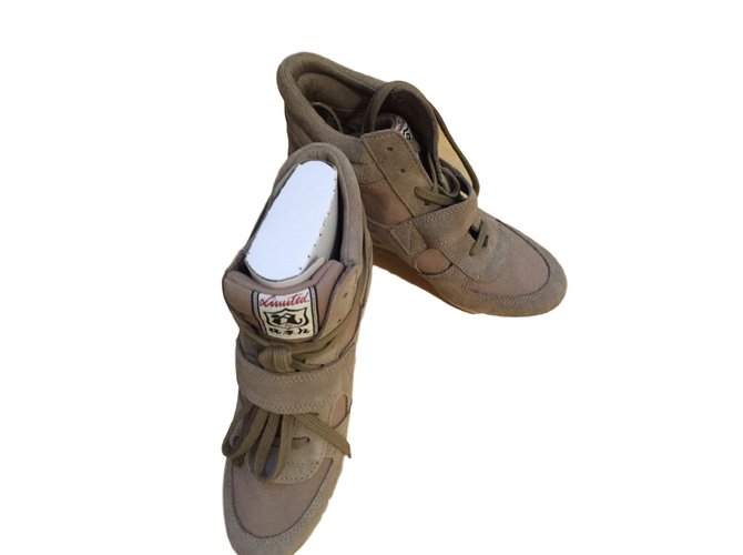 Ash Sneakers Beige Suede  ref.52457
