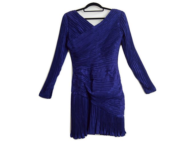 Vestido de cocktail Emanuel Ungaro de seda roxo drapeado