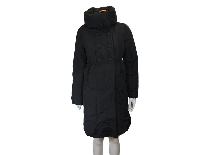 Moncler Long down jacket Black Polyester  ref.52580