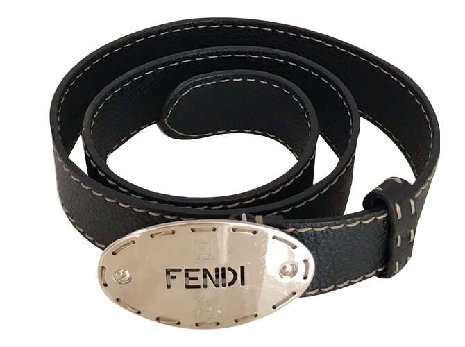 Fendi cinturón Negro Cuero  ref.52655