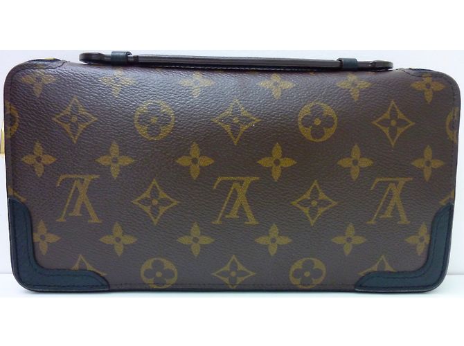 Louis Vuitton Daily Organizer Brown Black
