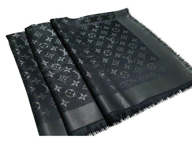 Louis Vuitton Sciarpa classica Monogram Nero Seta