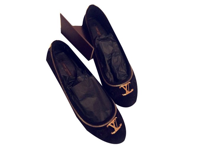 Louis Vuitton Zapatillas de ballet Negro Suecia  ref.53638