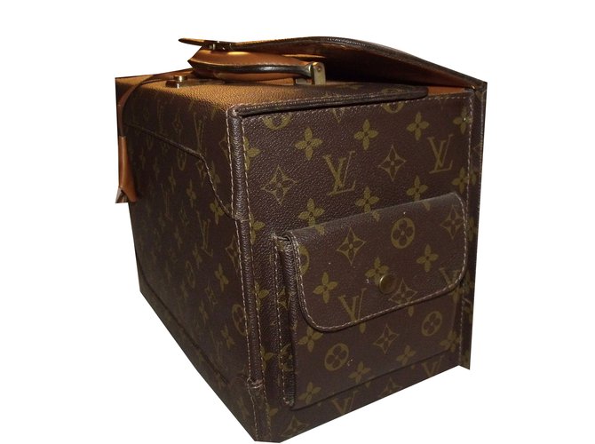 Louis Vuitton borse, portafogli, casi Marrone scuro Pelle  ref.53927
