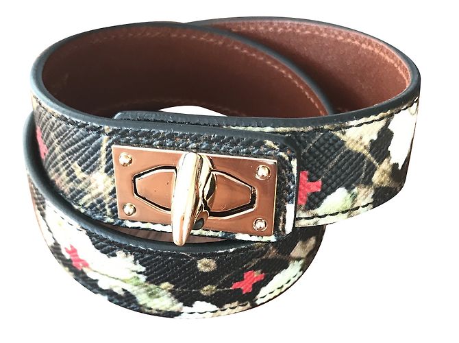 Pulseira Givenchy Shark de couro com fecho dourado Multicor
